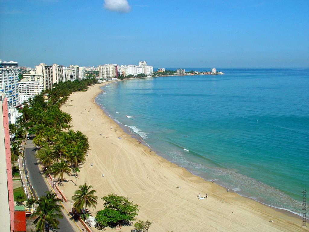 Beachfront Coral Beach Condo ซานฮวน ภายนอก รูปภาพ