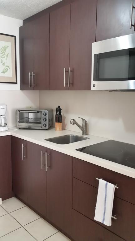 Beachfront Coral Beach Condo ซานฮวน ภายนอก รูปภาพ