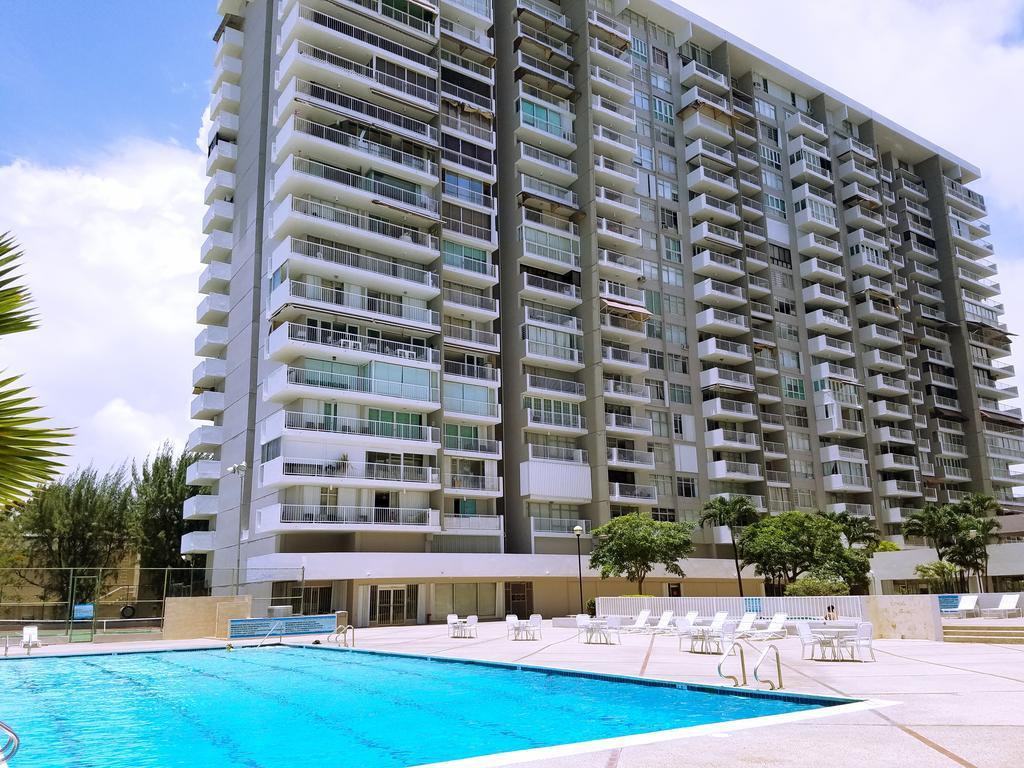 Beachfront Coral Beach Condo ซานฮวน ภายนอก รูปภาพ