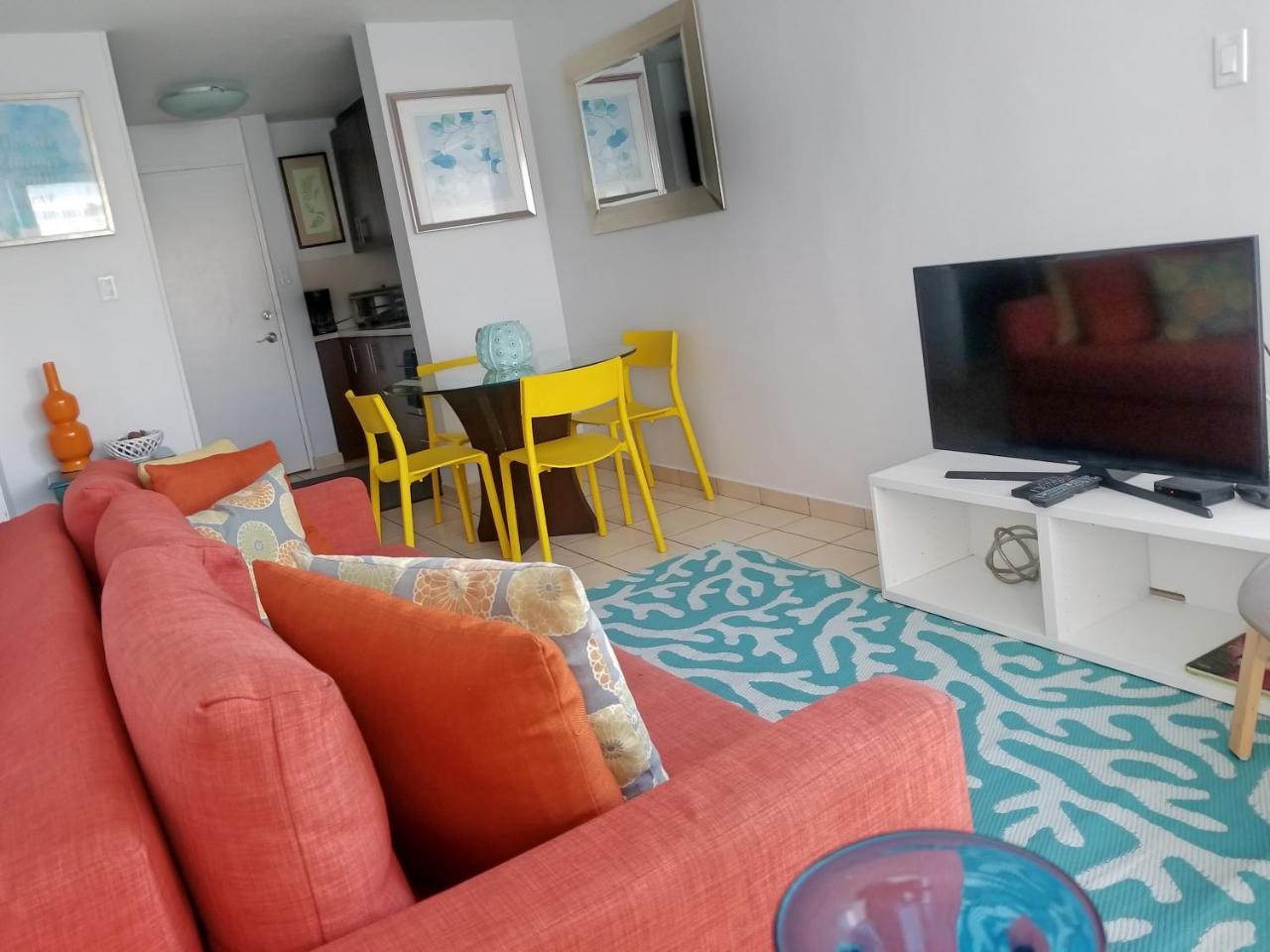Beachfront Coral Beach Condo ซานฮวน ภายนอก รูปภาพ